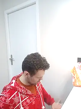 antoinepassion online show from February 2025 05:29:02 PM