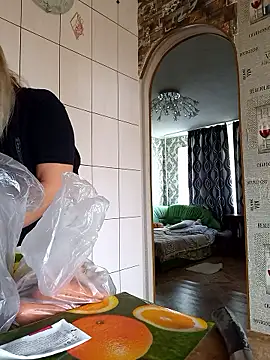 BustyBlond online show from November 2025 09:19:02 AM