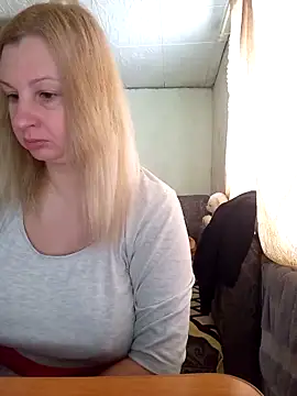 Snapshot of BustyBlond chatting on February 2026 06:26:01 AM BustyBlond online show from February 2026 06:26:01 AM