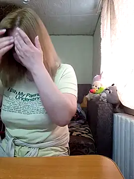 Snapshot of BustyBlond chatting on April 2026 04:21:02 AM BustyBlond online show from April 2026 04:21:02 AM