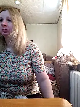 Snapshot of BustyBlond chatting on April 2026 04:29:01 AM BustyBlond online show from April 2026 04:29:01 AM