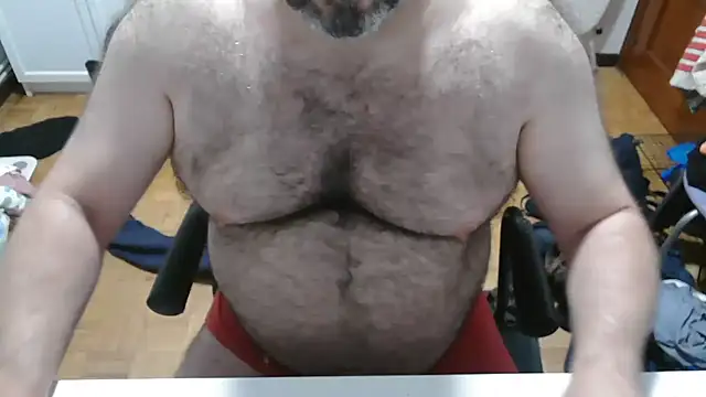 Snapshot of mikeyhotbear chatting on June 2026 03:51:01 AM mikeyhotbear online show from June 2026 03:51:01 AM