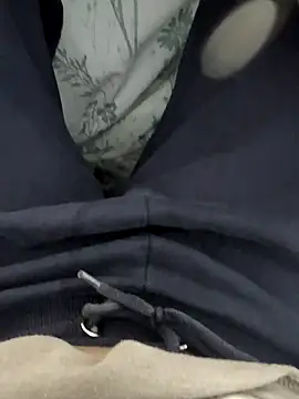 Elixire1 online show from December 2024 07:28:02 PM