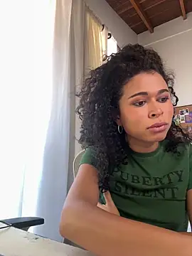 GabriSaenz online show from November 2025 02:54:01 PM