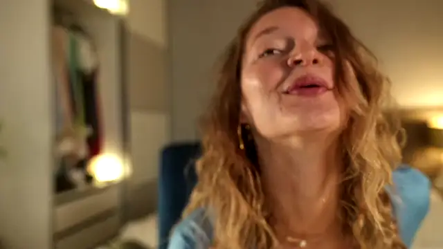 Special    online show from September 2025 04:07:01 AM