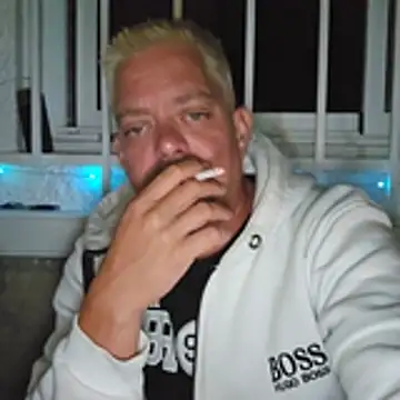 Trucker Hunter online show from January 2026 11:08:01 PM