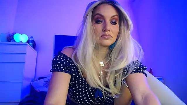 Tinkerbell822 online show from February 2025 08:54:02 AM