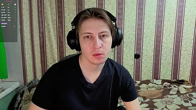 darienlarge online show from December 2025 02:39:01 AM