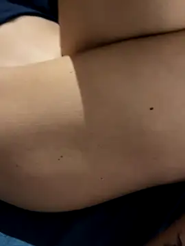 Snapshot of Juna8584 chatting on November 2025 02:35:01 AM Juna8584 online show from November 2025 02:35:01 AM