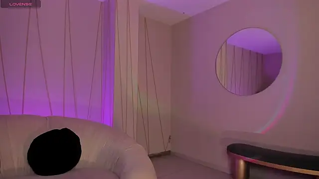 ErikaBenz  online show from October 2025 08:49:02 PM