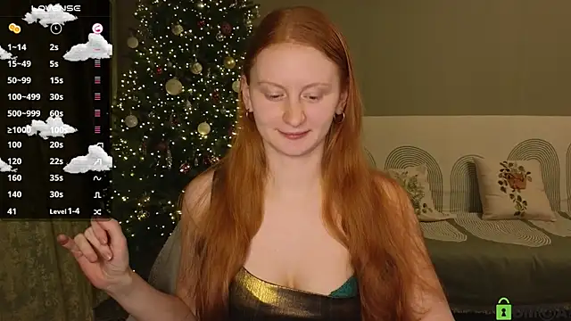 Snapshot of astoria_ross_ chatting on December 2024 03:09:02 PM astoria ross online show from December 2024 03:09:02 PM