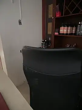 SSCARLETH  online show from February 2026 11:47:02 AM