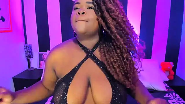 YeminaLeman online show from March 2025 06:11:02 PM