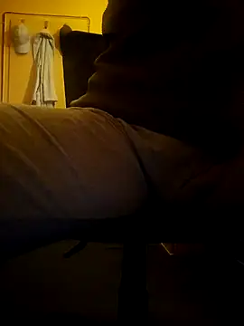 PassiveStute25 online show from December 2024 05:15:02 PM