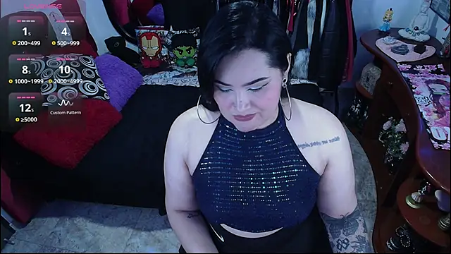 lufek23 online show from November 2025 04:27:02 PM