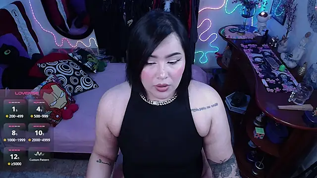 lufek23 online show from April 2026 04:10:02 PM