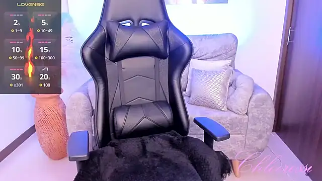 chloerossi online show from December 2024 10:13:02 PM