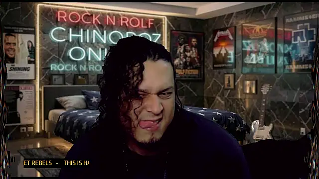 Snapshot of chino_roz chatting on June 2026 08:34:01 AM chino roz online show from June 2026 08:34:01 AM