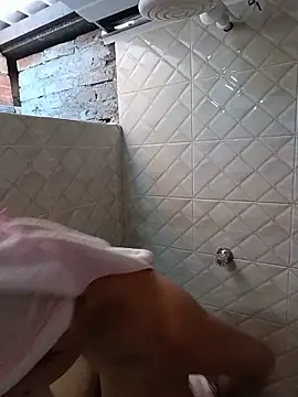 Latina sexy1 online show from June 2026 12:40:01 PM