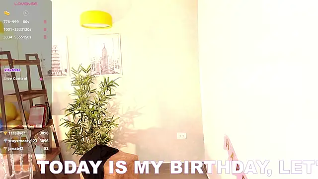 Sassy--Girl online show from February 2025 05:26:02 PM