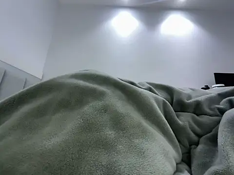 Submissive Arab online show from February 2025 11:37:01 PM