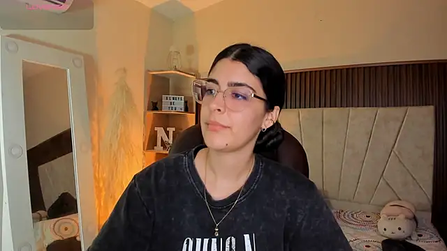  Niah  online show from January 2026 08:47:02 PM