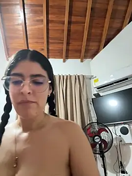  Niah  online show from February 2026 02:04:02 AM