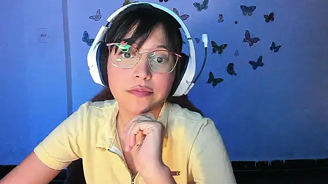 Snapshot of Little_Lisy chatting on March 2026 05:13:01 AM Little Lisy online show from March 2026 05:13:01 AM