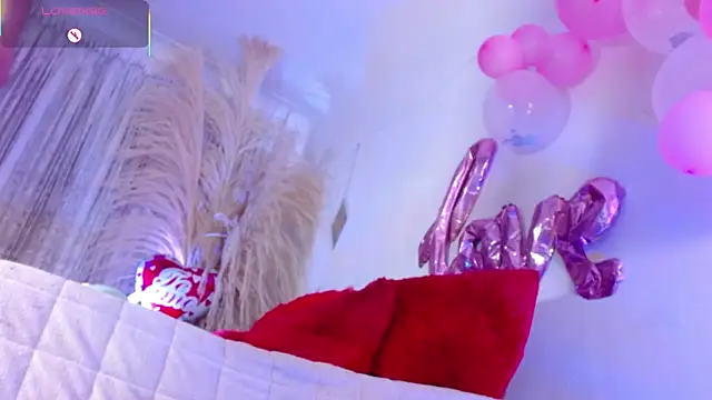 gatuwildhott online show from February 2026 07:45:02 PM