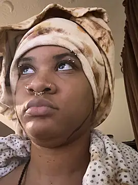 nickytheehawtie online show from March 2026 02:04:02 AM