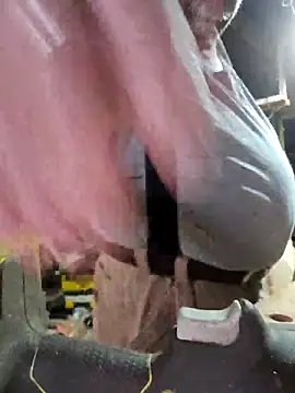 mrwizard4570 online show from November 2025 06:10:02 PM