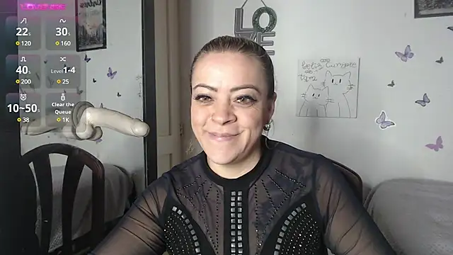 Snapshot of LIila28six chatting on February 2025 12:26:01 AM LIila28six online show from February 2025 12:26:01 AM