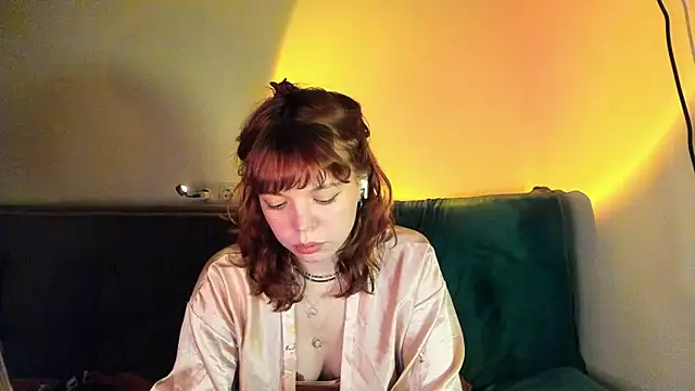 Snapshot of ClancyMorissey chatting on December 2024 09:42:02 PM ClancyMorissey online show from December 2024 09:42:02 PM