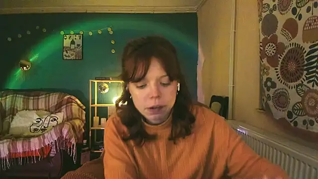 Snapshot of ClancyMorissey chatting on March 2025 08:43:02 PM ClancyMorissey online show from March 2025 08:43:02 PM