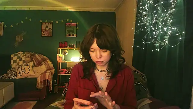 ClancyMorissey online show from April 2026 05:57:01 PM