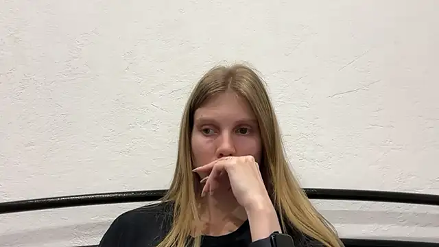 MaryMiton online show from March 2026 06:47:02 PM