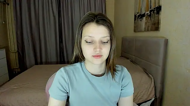 Snapshot of SoniNesti chatting on November 2025 02:50:01 PM SoniNesti online show from November 2025 02:50:01 PM