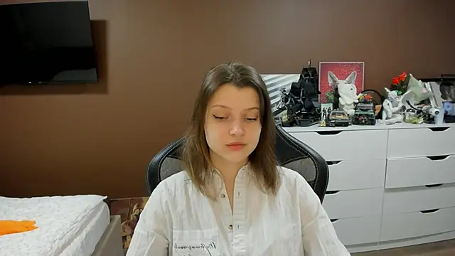Snapshot of SoniNesti chatting on May 2026 03:20:02 PM SoniNesti online show from May 2026 03:20:02 PM