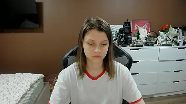 Snapshot of SoniNesti chatting on June 2026 03:56:02 PM SoniNesti online show from June 2026 03:56:02 PM