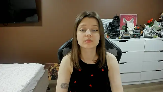 Snapshot of SoniNesti chatting on June 2026 04:11:01 PM SoniNesti online show from June 2026 04:11:01 PM