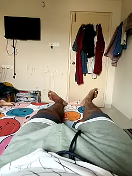 mkmony online show from March 2025 10:17:01 AM