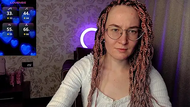 AgnesGraham online show from April 2026 08:17:01 PM