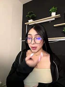 isabella jade online show from January 2026 11:07:02 PM