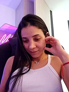 miaeyes online show from January 2025 05:08:01 PM