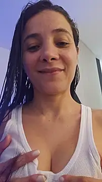 miaeyes online show from November 2025 02:50:01 PM