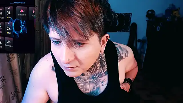 Marieblueeyes online show from October 2025 11:20:01 PM