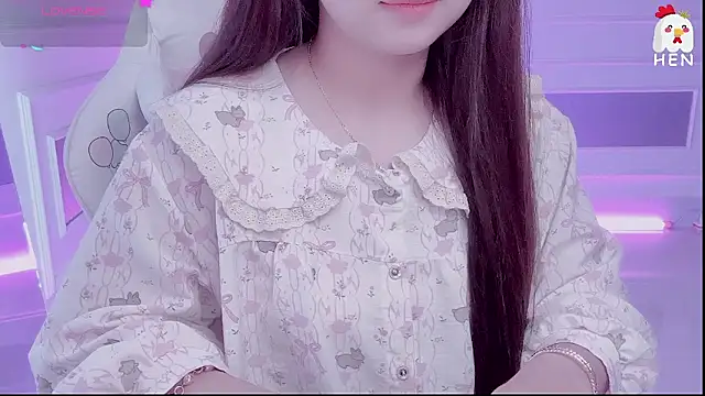 Snapshot of hen237 chatting on May 2026 12:17:01 AM hen237 online show from May 2026 12:17:01 AM