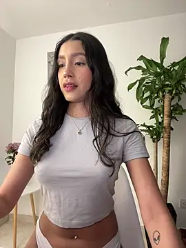 SelenaStone online show from December 2025 10:17:02 PM