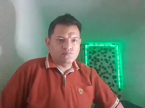 Snapshot of SexDiffrent chatting on May 2026 11:34:04 PM SexDiffrent online show from May 2026 11:34:04 PM