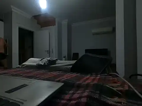 Snapshot of ALPHANDRE chatting on April 2026 06:13:02 PM ALPHANDRE online show from April 2026 06:13:02 PM